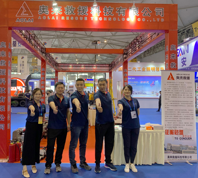 2019 Китай (Чэнду) Первая международная выставка полицейского и пожарного оборудования